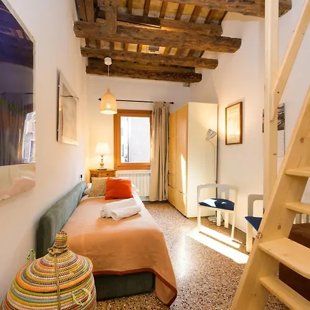 Apartment Ca'filo' Venetian Refuge In The Venetian District Venice